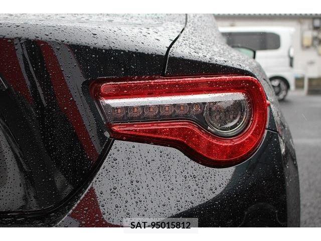 Toyota 86 2016-09 372270-11