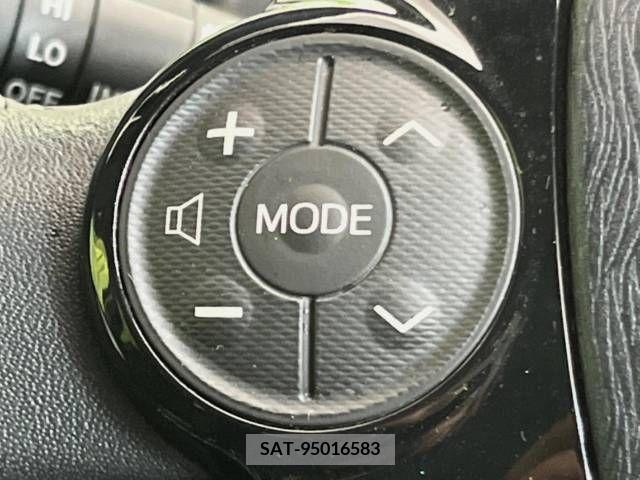 Toyota PRIUS ALPHA 2016-07 366747-7