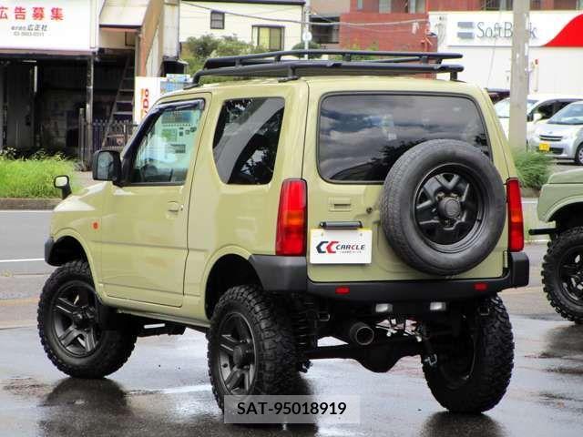 Suzuki JIMNY 2010-01 362142-2
