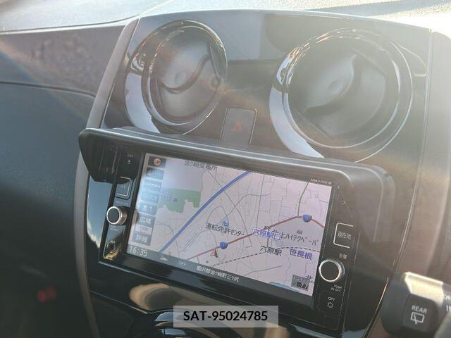Nissan NOTE 2016-11 328691-6