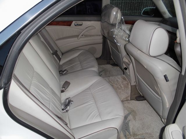 Nissan GLORIA HARDTOP 2000-07 249-12