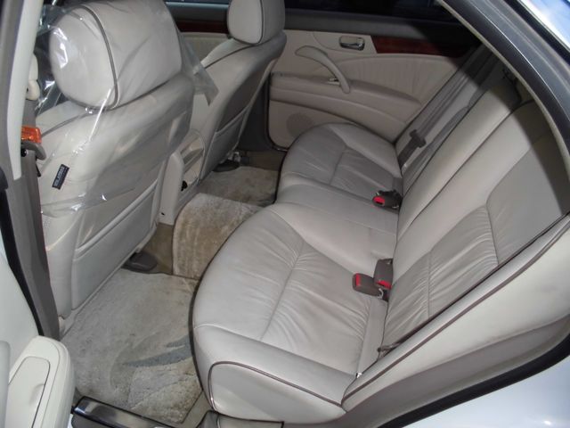 Nissan GLORIA HARDTOP 2000-07 249-13