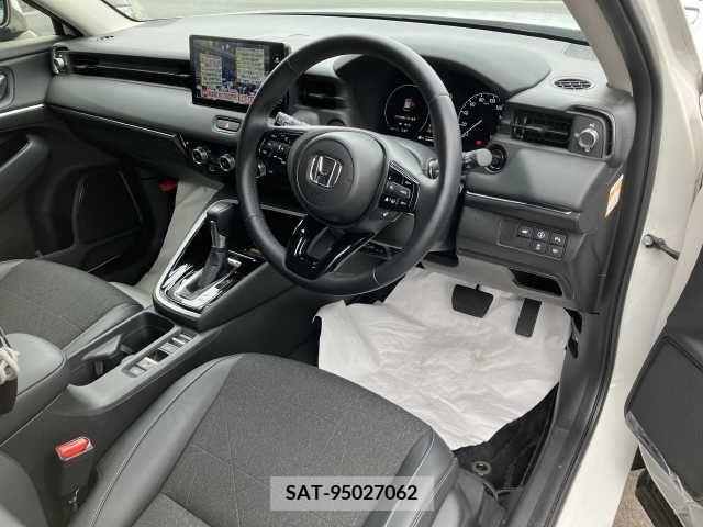 Honda VEZEL 2021-04 236533-1