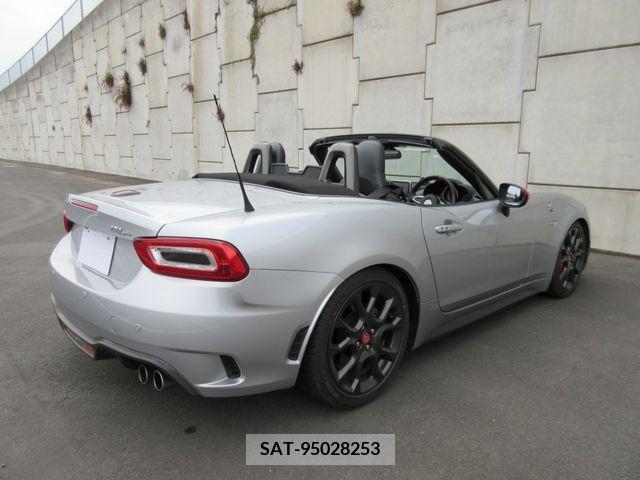 Abarth 124 Spider 2018-07 215032-16