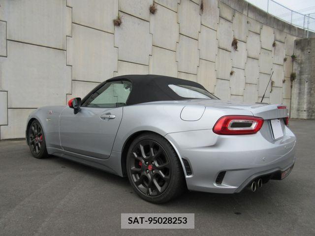Abarth 124 Spider 2018-07 215032-2