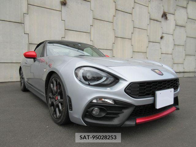 Abarth 124 Spider 2018-07 215032-4
