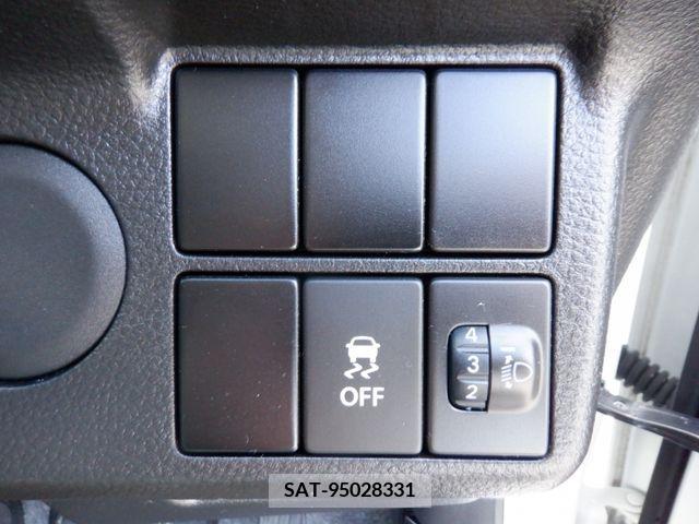 Suzuki ALTO 2017-02 327415-19