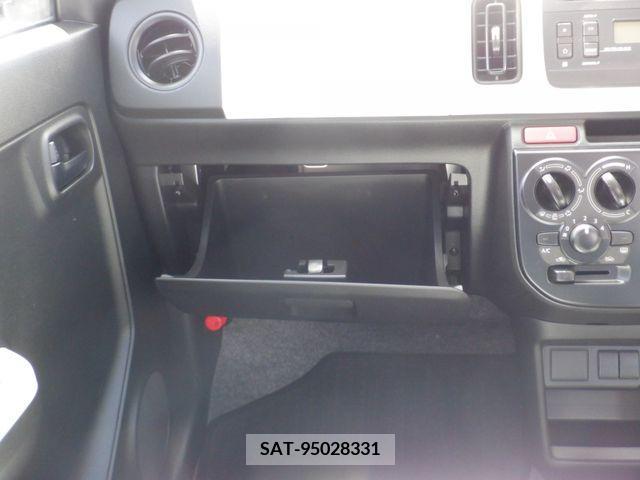 Suzuki ALTO 2017-02 327415-22