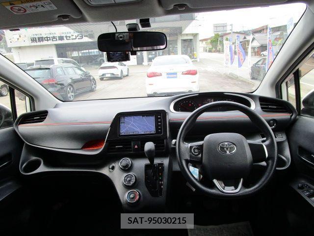 Toyota SIENTA 2016-06 285076-3