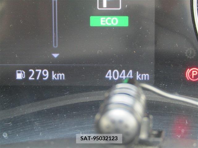 Nissan KICKS 2023-03 205298-27