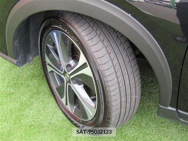 Nissan KICKS 2023-03 205298-9