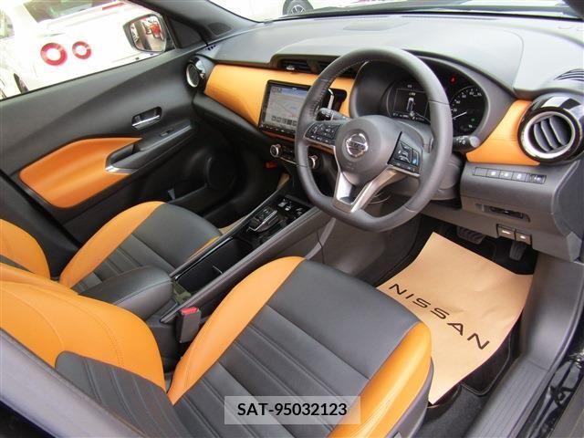 Nissan KICKS 2023-03 205298-5
