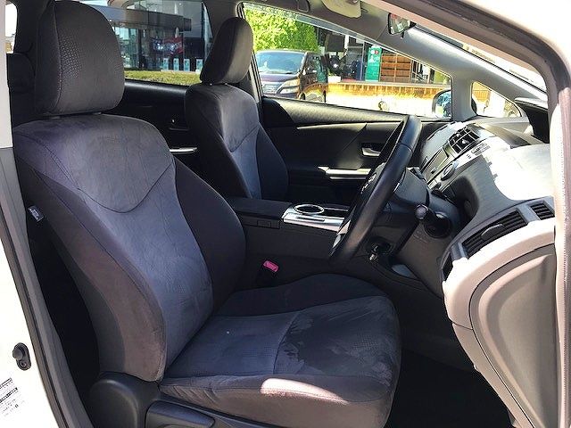 Toyota PRIUS ALPHA 2012-04 18075-3