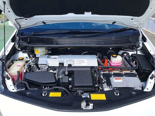 Toyota PRIUS ALPHA 2012-04 18075-27