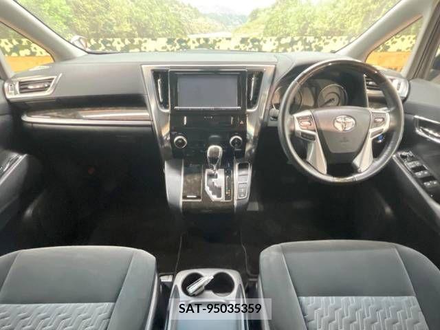 Toyota VELLFIRE 2015-04 216021-1