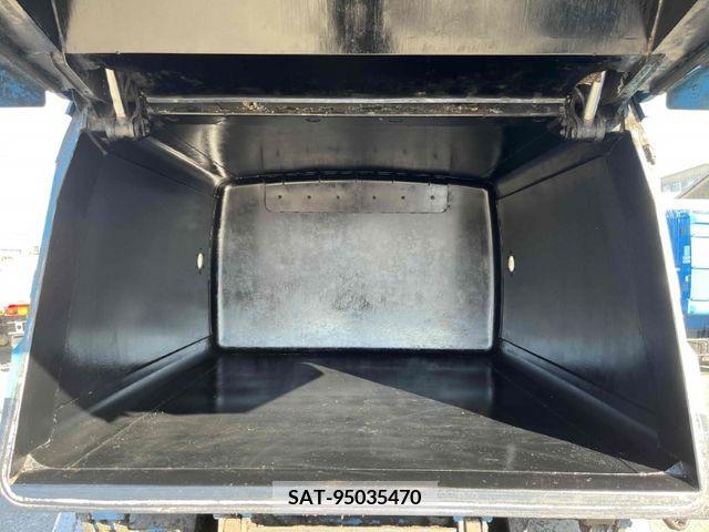 Hino DUTRO 2018-09 205998-10