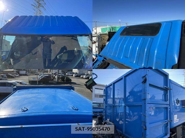 Hino DUTRO 2018-09 205998-18