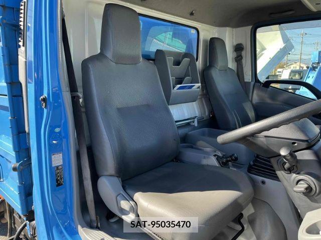 Hino DUTRO 2018-09 205998-20