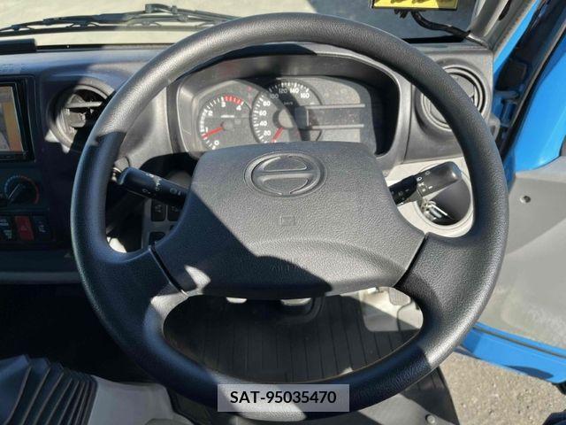 Hino DUTRO 2018-09 205998-21