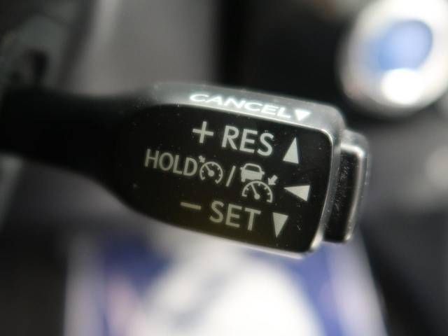 Toyota PRIUS 2019-07 13457-8