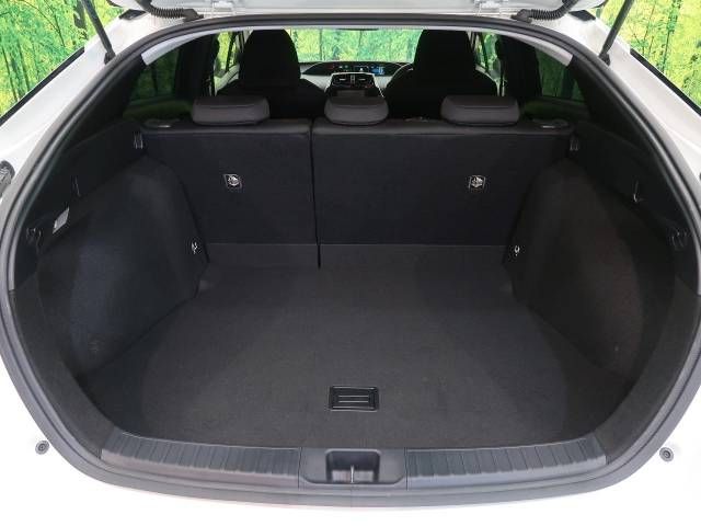 Toyota PRIUS 2019-07 13457-14