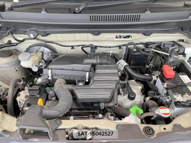 Suzuki ALTO 2018-02 305075-18