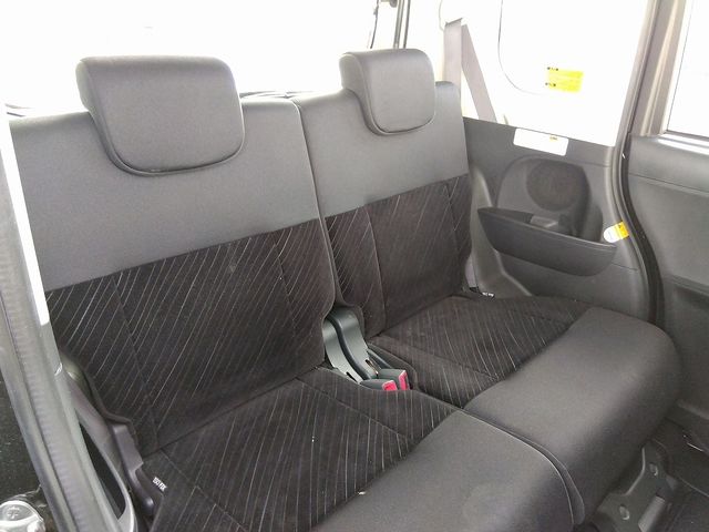 Daihatsu TANTO CUSTOM 2015-12 186000-18