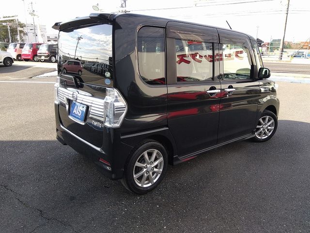 Daihatsu TANTO CUSTOM 2015-12 186000-1