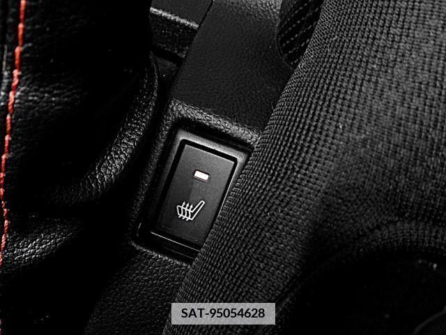 Suzuki SWIFT 2017-04 350738-16