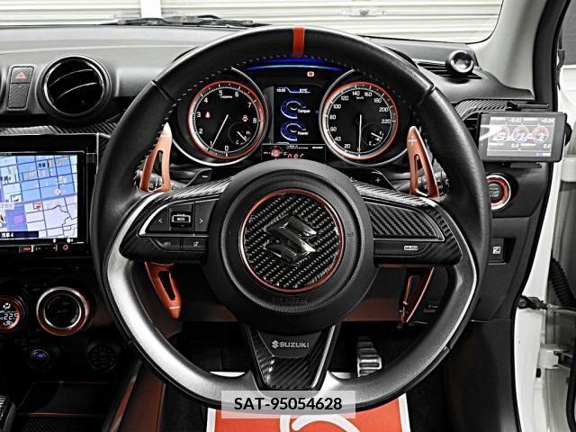 Suzuki SWIFT 2017-04 350738-9