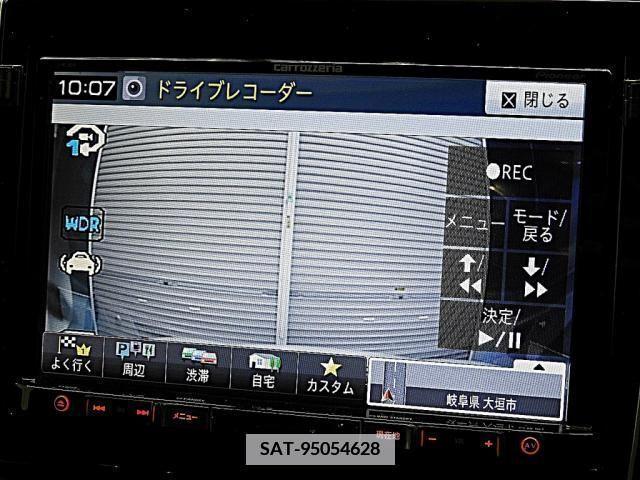 Suzuki SWIFT 2017-04 350738-4