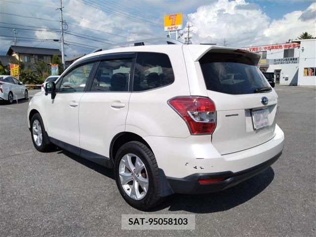 Subaru FORESTER 2014-06 360411-6