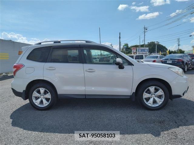 Subaru FORESTER 2014-06 360411-3
