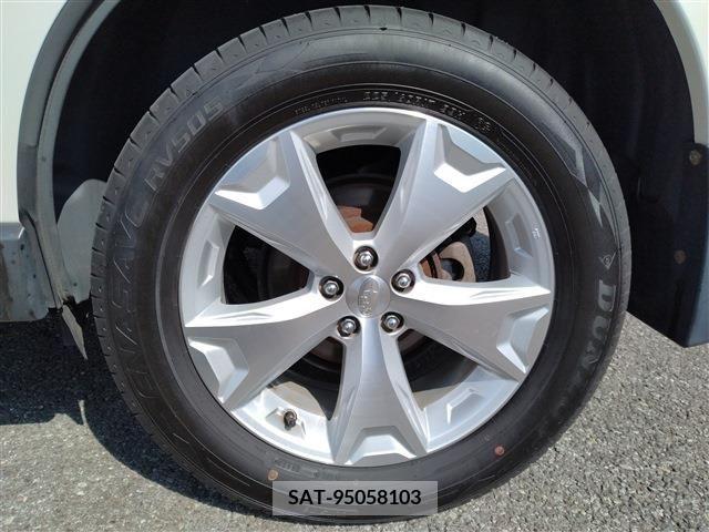 Subaru FORESTER 2014-06 360411-9
