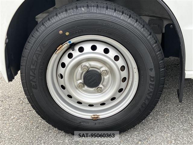 Suzuki EVERY 2020-04 341356-11