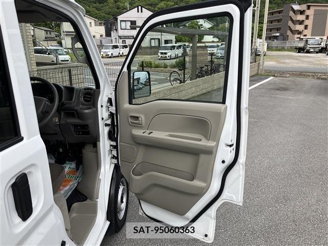 Suzuki EVERY 2020-04 341356-29