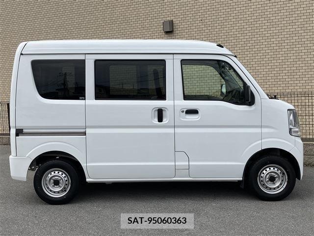 Suzuki EVERY 2020-04 341356-5