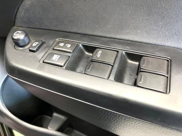 Suzuki SWIFT 2016-03 22548-8