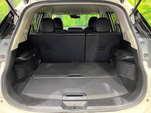 Nissan X-TRAIL 2016-05 12661-10