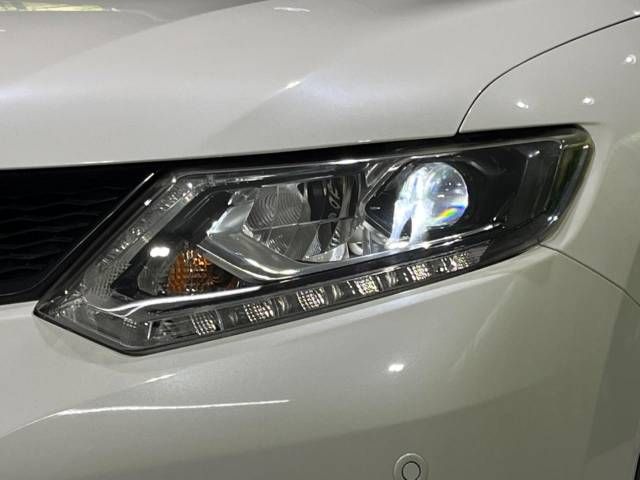 Nissan X-TRAIL 2016-05 12661-12