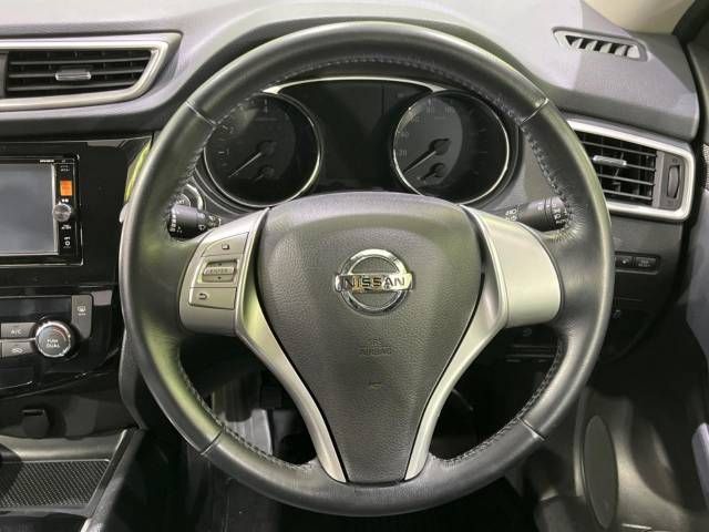 Nissan X-TRAIL 2016-05 12661-11