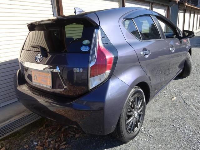 Toyota AQUA 2015-06 27683-13