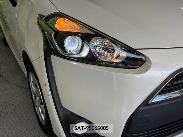 Toyota SIENTA 2015-11 236553-14