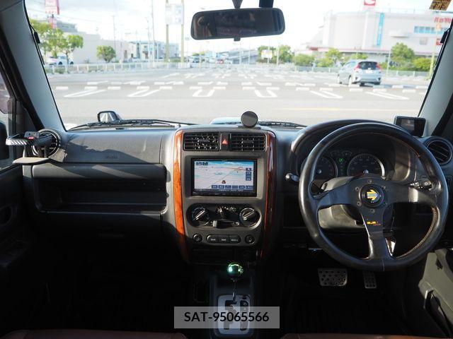 Suzuki JIMNY 2006-11 306105-13