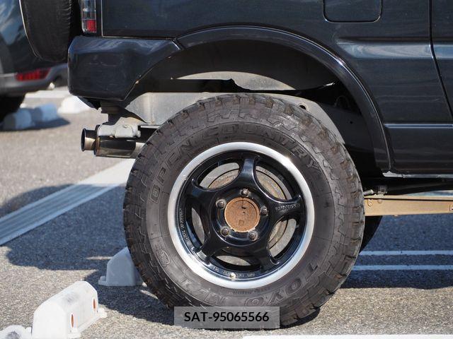 Suzuki JIMNY 2006-11 306105-6