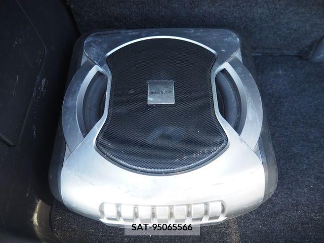 Suzuki JIMNY 2006-11 306105-21