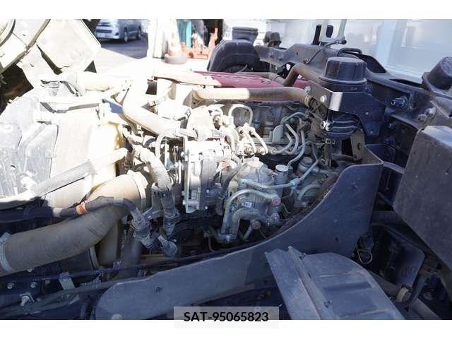 Hino RANGER 2012-11 206195-12