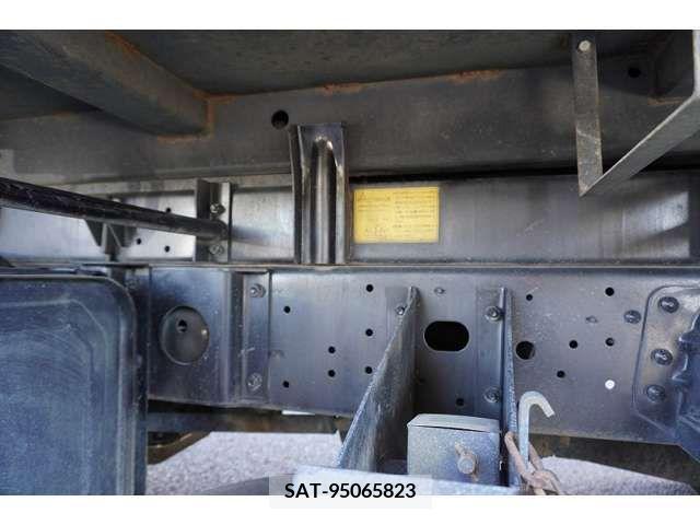 Hino RANGER 2012-11 206195-10
