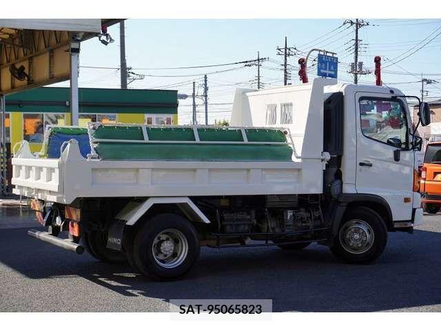 Hino RANGER 2012-11 206195-7