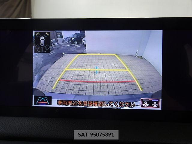 Lexus IS 2020-11 334417-9